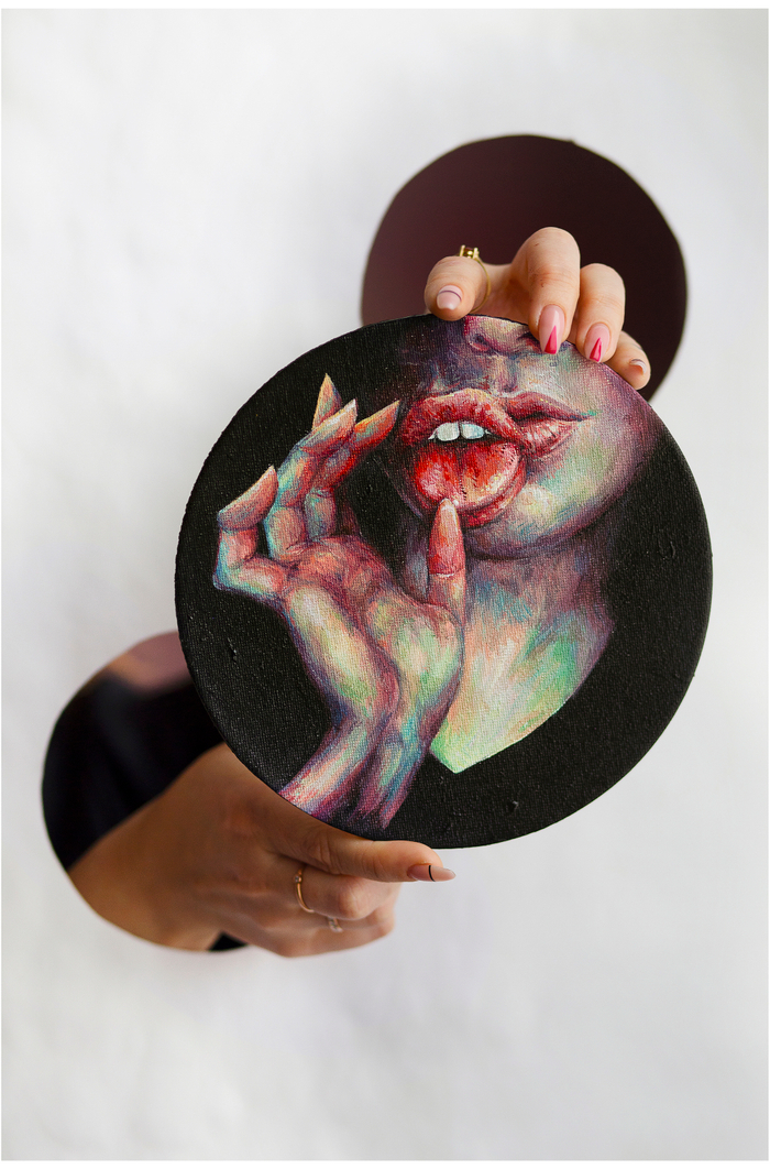 круглый холст