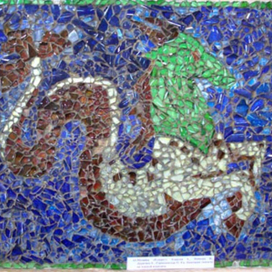 Мозаика из битых стекол (ручная работа)