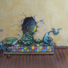 Зеленые гости едят яблоки