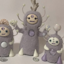 Светлячки днем и  ночью