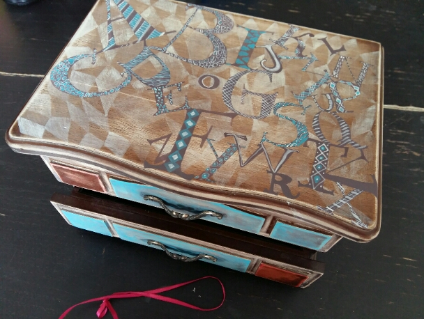 Роспись по дереву.