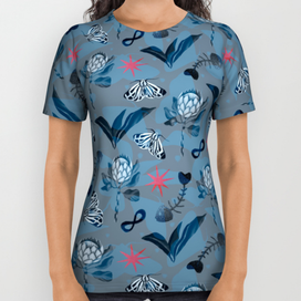 Протея и мотылек