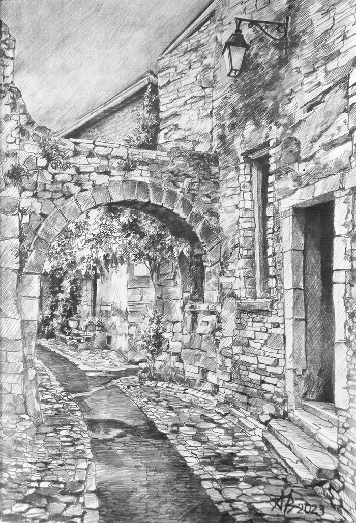 Старая каменная арка