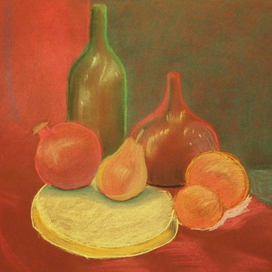 бутылки и фрукты