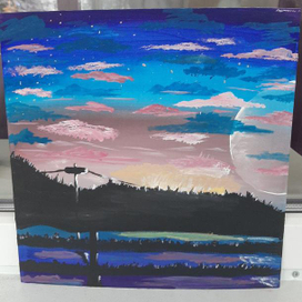 Где-то там ,где луна похожа на большой мыльный пузырь