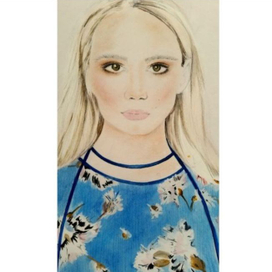 Девушка в голубом