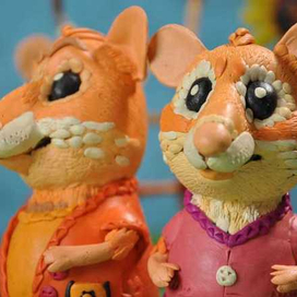 Герои армянских сказок, сделанные из пластилина