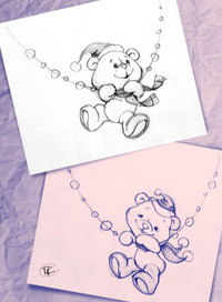 Мишка качается на гирлянде)