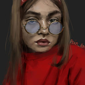 Красивая девочка в очках