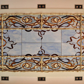Витраж для потолка "Ветви и ленты"