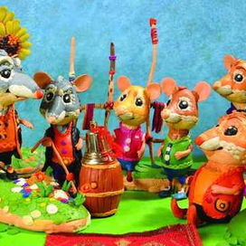 Герои армянских сказок, сделанные из пластилина