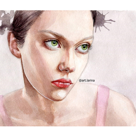 Девушка с зелеными глазами