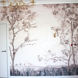 Роспись стены в детской 