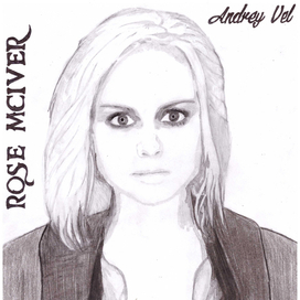 portrait Rose Mciver