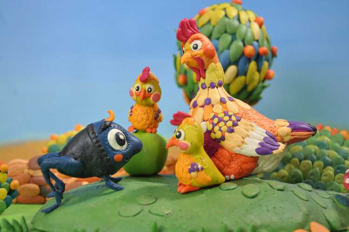 Герои армянских сказок, сделанные из пластилина