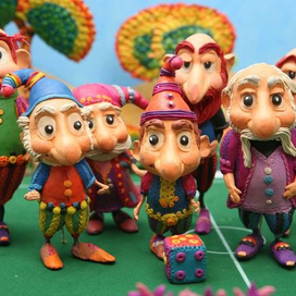 Герои армянских сказок, сделанные из пластилина