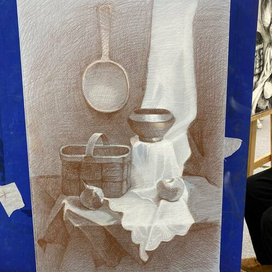 Графика 2го курса колледжа, сангина + белый карандаш, 2023г.