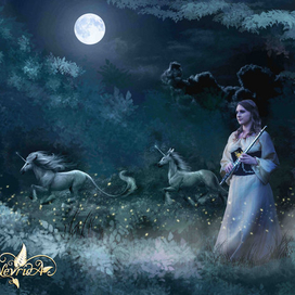 Девушка в волшебном лесу