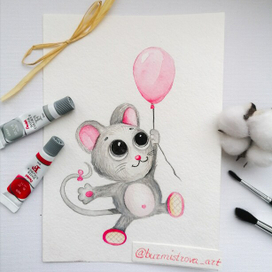 Мышка на шарике