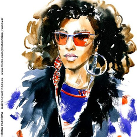 портрет девушки в солнцезащитных очках