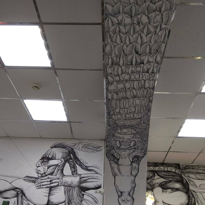 Внутренняя сторона арки. Аллигатор