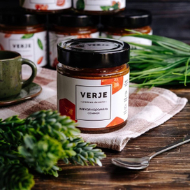 этикетка для бренда VERJE