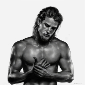 Charlie Hunnam