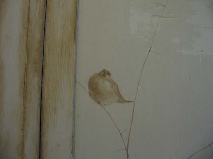 шкафчик с воробьями