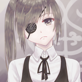 Девушка с хвостиком сбоку