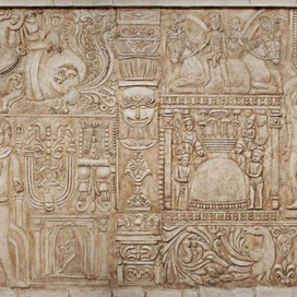 Лепное панно в ресторане