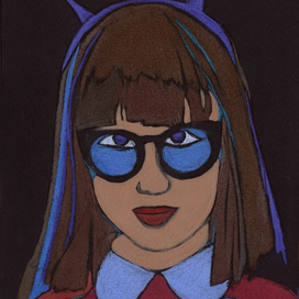 Японка в синих очках