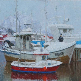 Сейнеры у пирса в Наппе