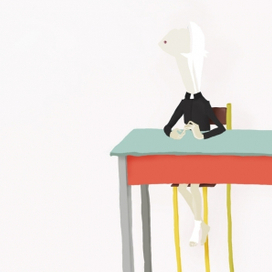 ногу поранила