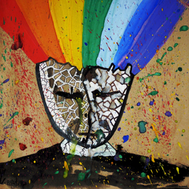 Переполнена эмоциями