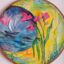 Море, корабль и луна