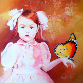 Девочка с бабочкой
