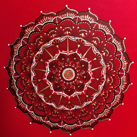 Красная мандала на удачу