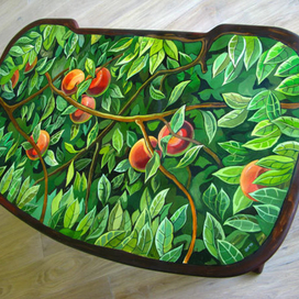 Яблоневый стол