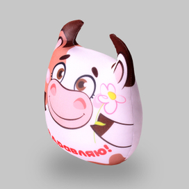 Корова поздравляет