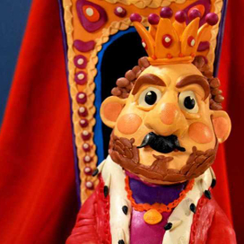 Герои армянских сказок, сделанные из пластилина