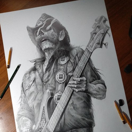 Принт на футболку.