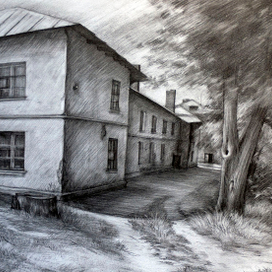 двор старого дома