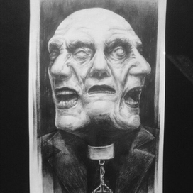 Портрет трёхликого священника