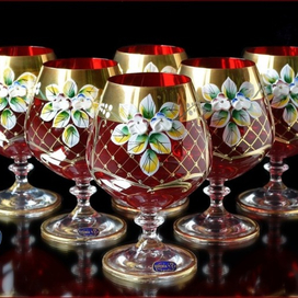 Магазин Aleks-Crystal.com - качественные вещи из стекла и хрусталя от производителя из Чехии. 