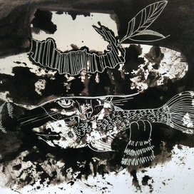 "Мистер Кот-полосатые лапы лакомится рыбкой, не снимая шляпы"