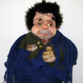 Бездомный ( из подручных материалов )