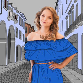 Девушка в платье на фоне итальянской улицы