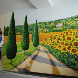 Роспись стены, подсолнухи. Кисти