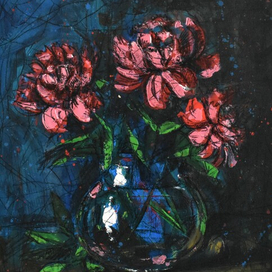 Цветы в стеклянной вазе