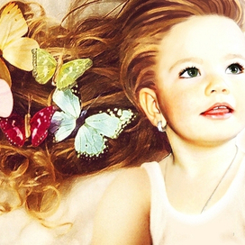 мила в бабочках